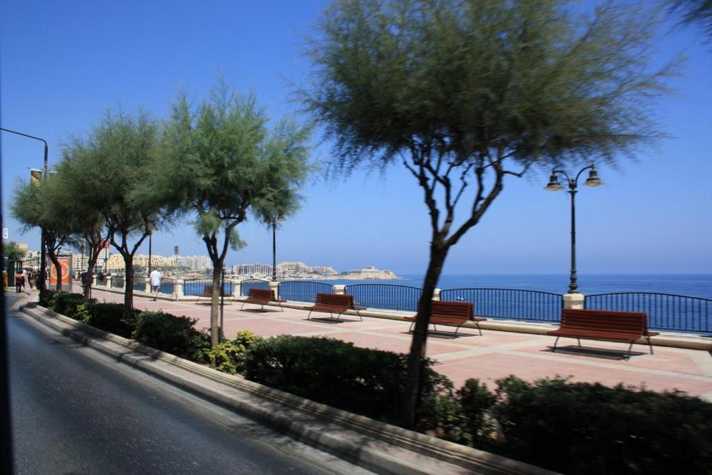 Modern 1Br Apartment, Central Location Sliema Exterior foto
